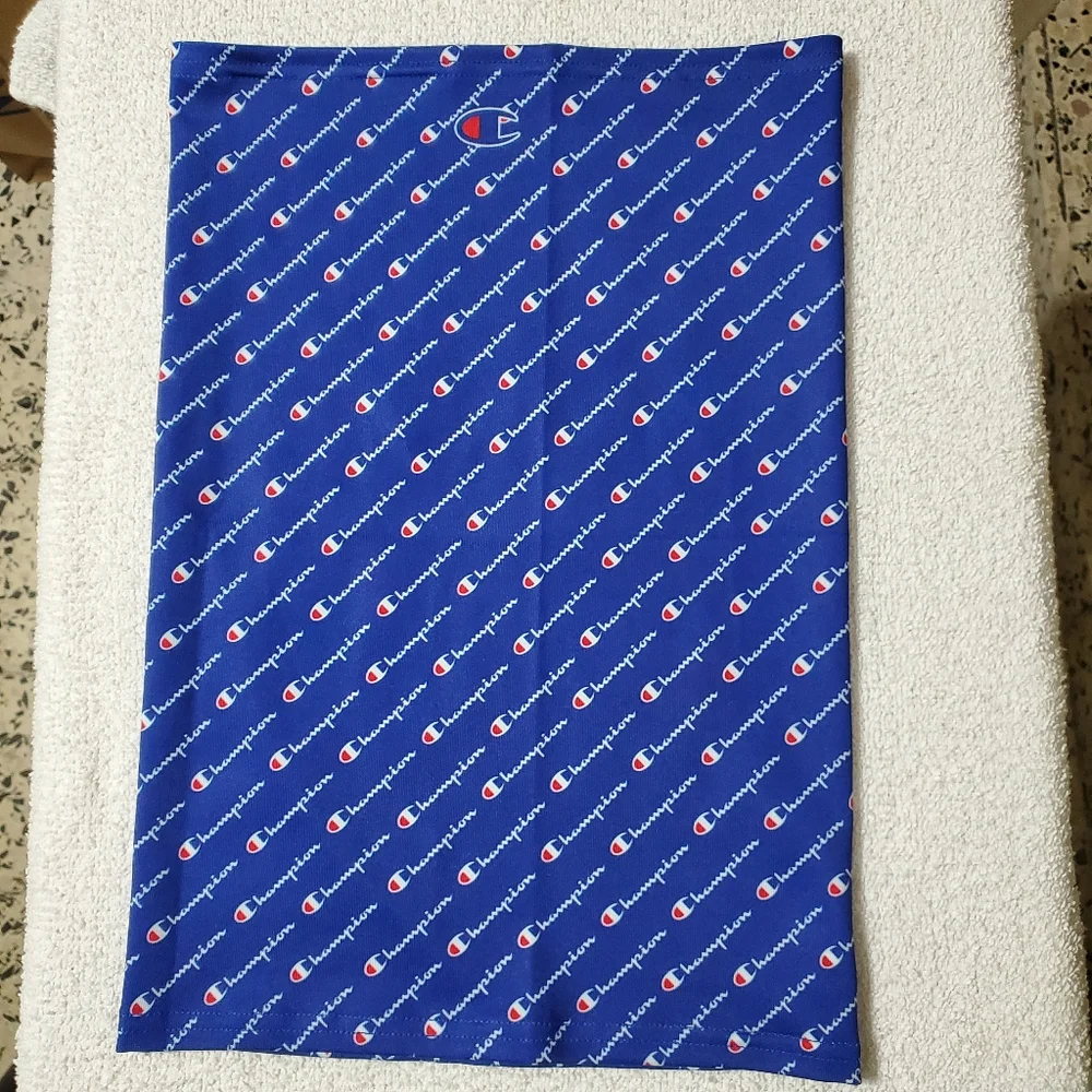 Champion face mask covering